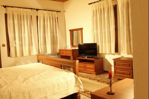 Family Hotel Dinchova kushta - Rozhen