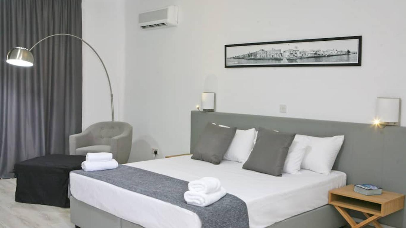 Corina Suites And Apartments