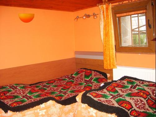 Guest House & Tavern Pri Chorbadzhiykata (At The Lady's) - Kalofer - Bedroom