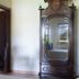 Domo Minnannu Miriu in Loiri Porto San Paolo: antique dresser, desk and chair in a room
