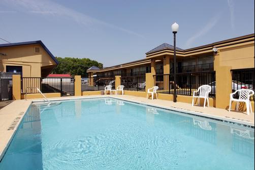 Americas Best Value Inn-Alachua - Alachua - Pool