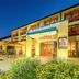 Best Western Plus Kurhotel an der Obermaintherme in Bad Staffelstein, hotel entrance at night