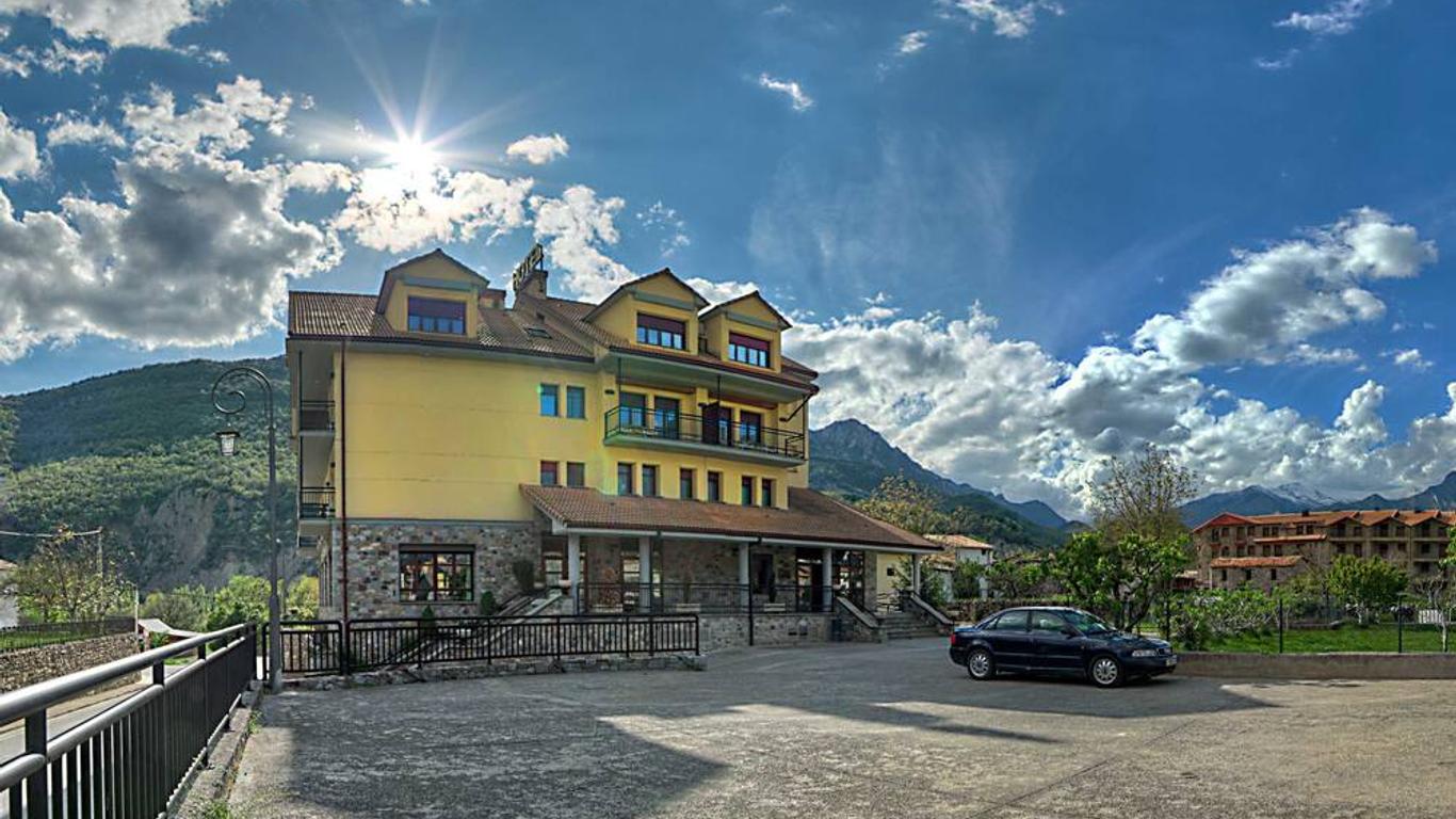 Hotel Cotiella