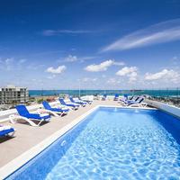 Azure Lofts & Pool Hotel