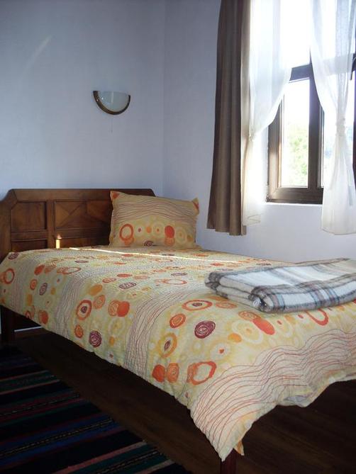 Tsutsovi House - Kalofer - Bed