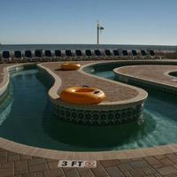 Wonderful Amenitiesqueen Beds Pools & Morec50