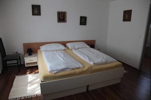 Pension Casa Topolino - Wiener Neustadt