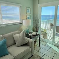 Stunning, renovated 3/2 condo on the beach, 2 large Ocean front pools. Sleeps 8
