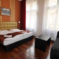 Hotel Prague Star