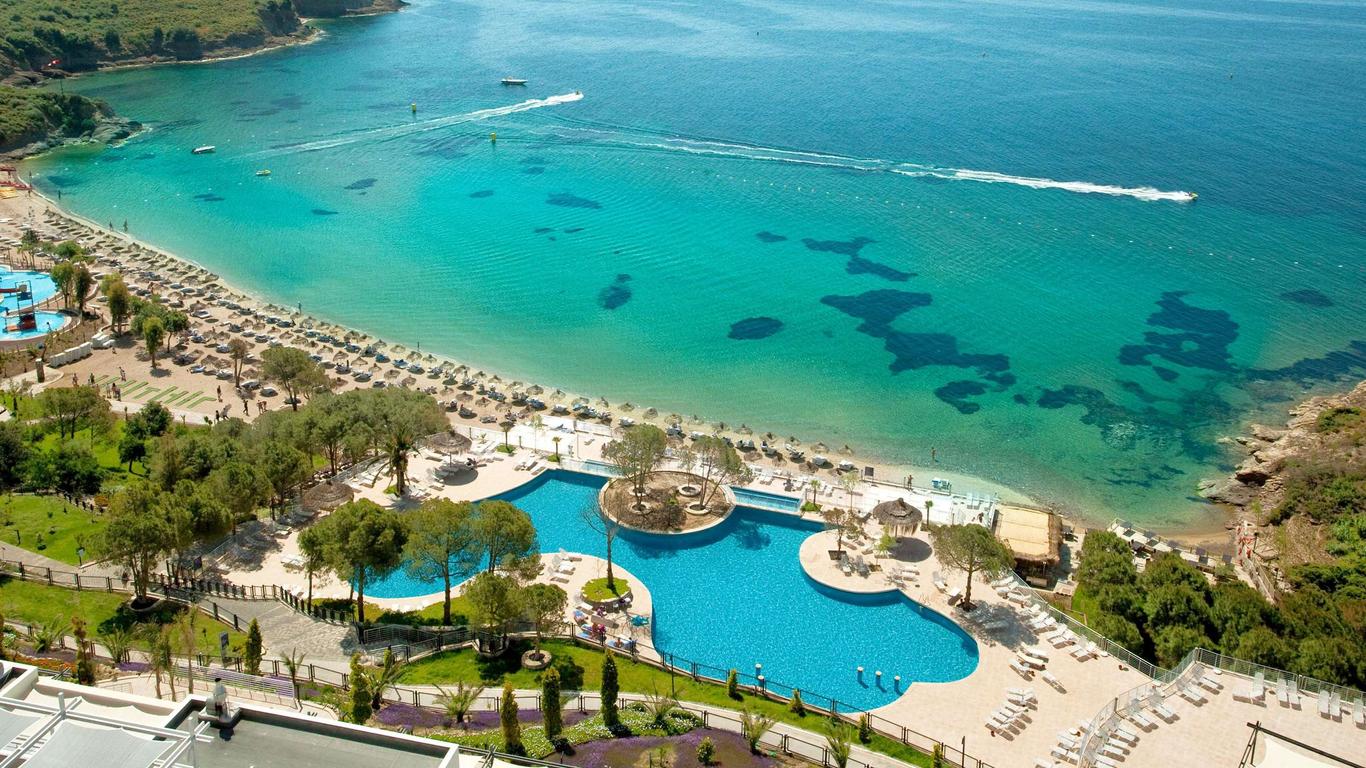 Aria Claros Beach & Spa Resort