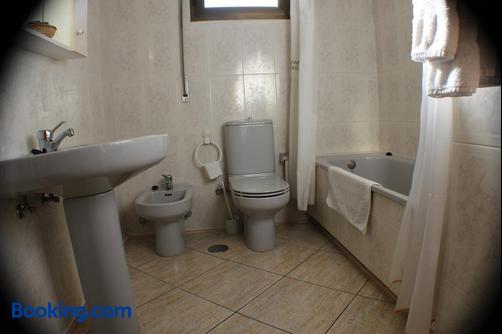 Aparthotel Las Nieves - Nambroca
