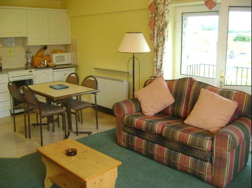 Killarney Self-Catering - Haven Suites - Killarney - Living room