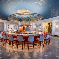 Hotel Roanoke & Conference Center,Curio Collection by Hilton