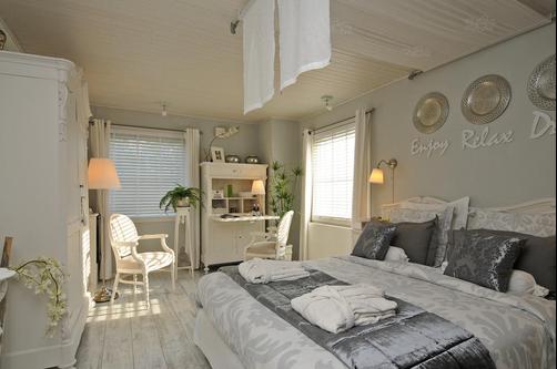 B&B de Valkenhorst - Lelystad