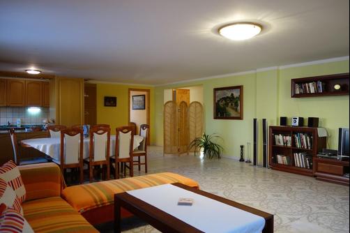 Apartmány Arnika - Horní Planá