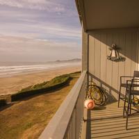 Nye Beach Condos & Cottages