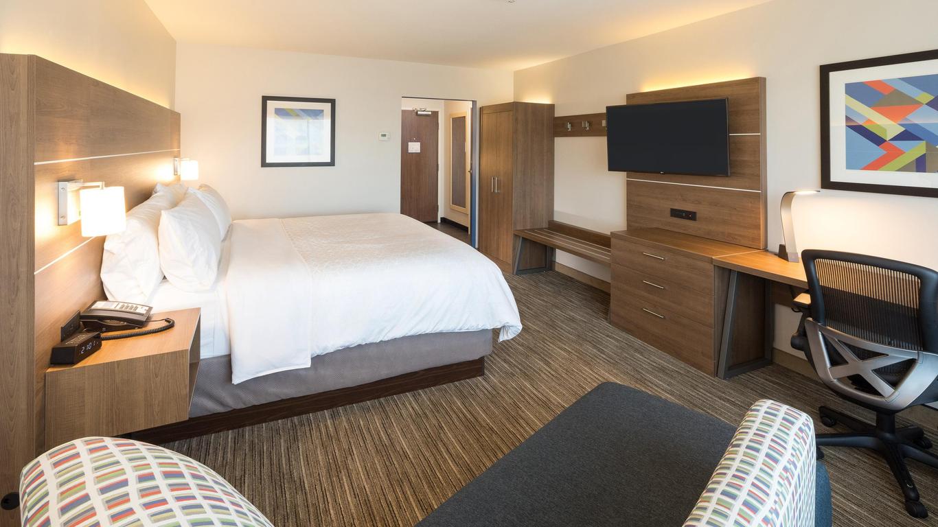 Holiday Inn Express & Suites Kalamazoo West