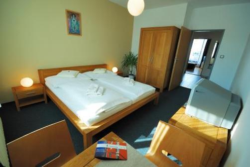 Hotel Hazuka - Plzen