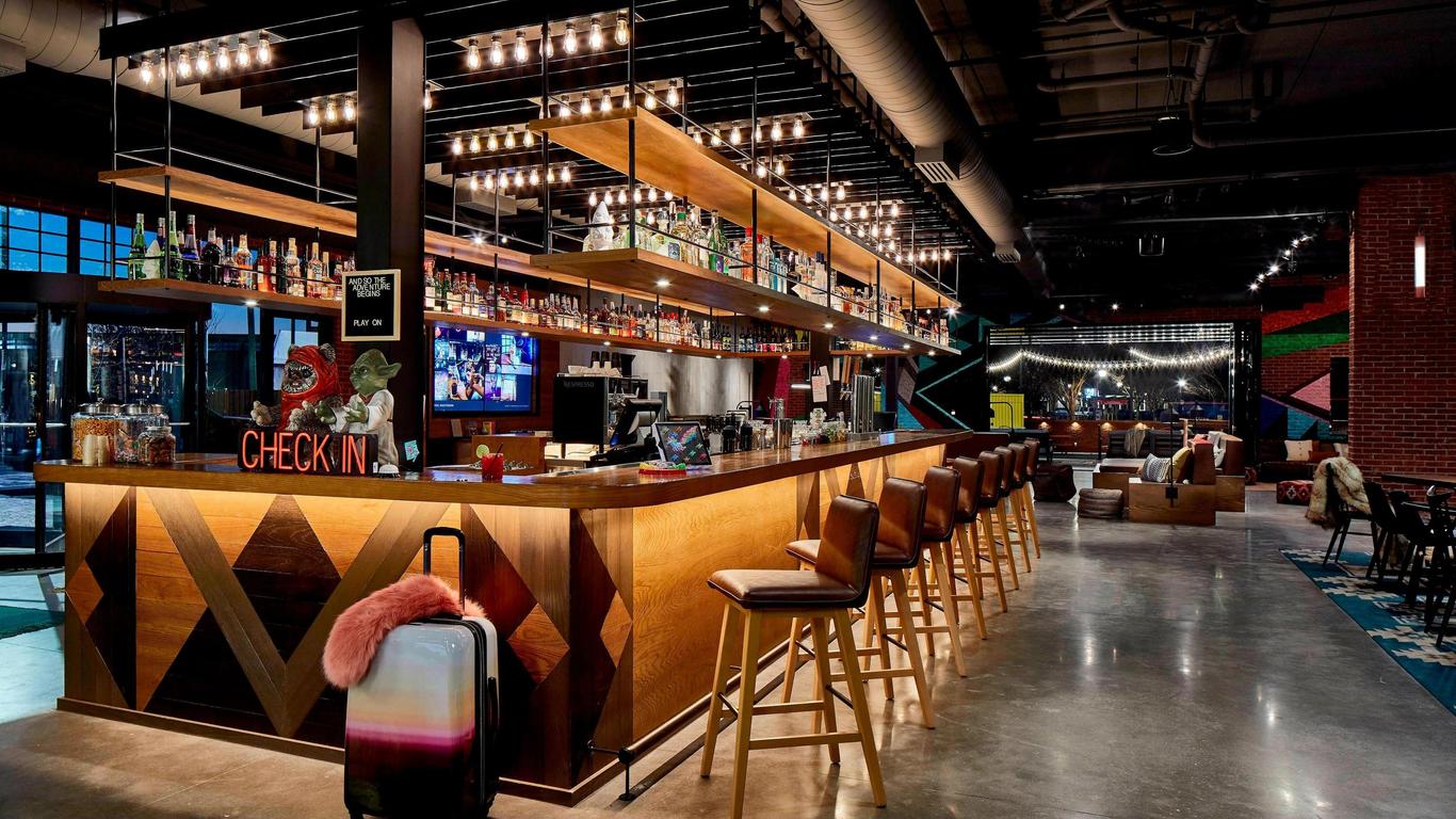 Moxy Chattanooga Downtown