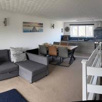 Beautiful 3 bed house in Hunstanton - near Searles with sea views