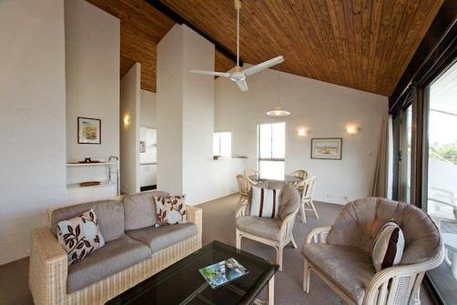 Caralina Court - Sunshine Coast