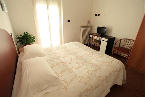 Hotel Torrismondi - Cuneo