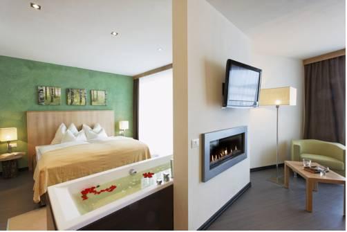 Hotel Amaten - Brunico
