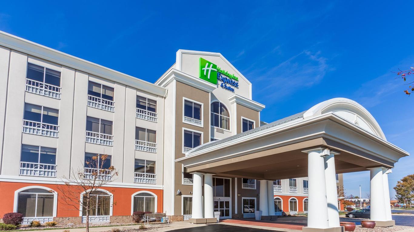 Holiday Inn Express Hotel & Suites Rockford-Loves Park, An IHG Hotel