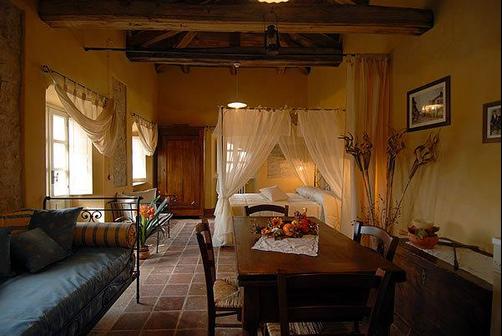 Dimora Storico Romantica Il Sole E La Luna - Cerreto Langhe