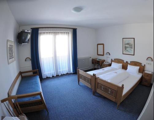 Gästehaus Obwexer - Matrei in Osttirol - Bedroom
