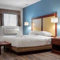 Premier Inn & Suites - Downtown Hamilton