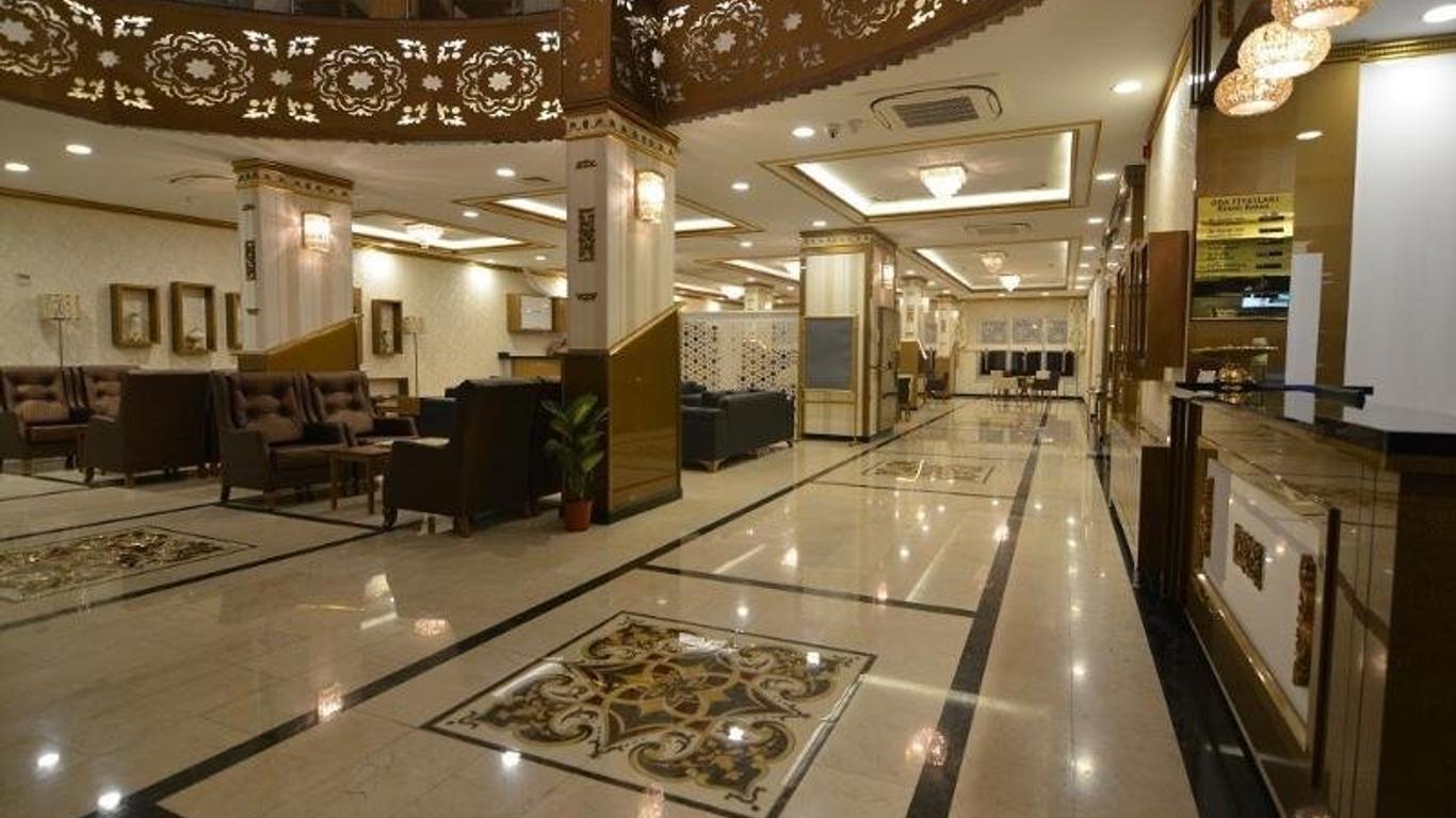 Tasar Royal Hotel