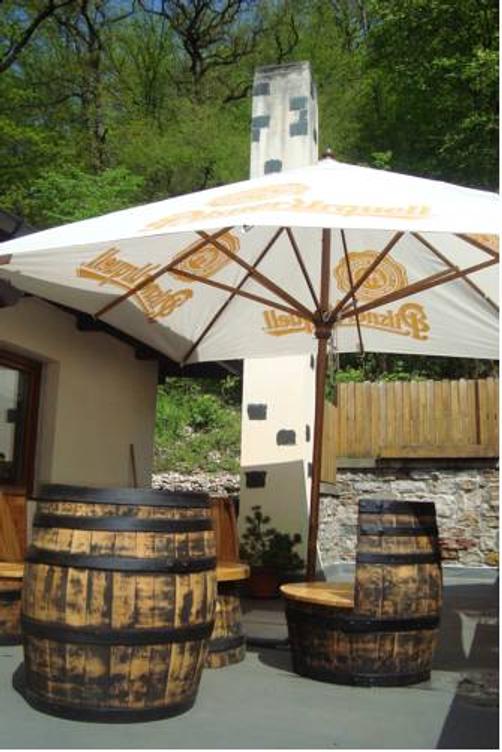 Restaurant a penzion Pod Draci skalou - Karlštejn