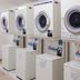 Hotel Az Kumamoto Arao Ten laundry room with stacked washers and dryers in Arao