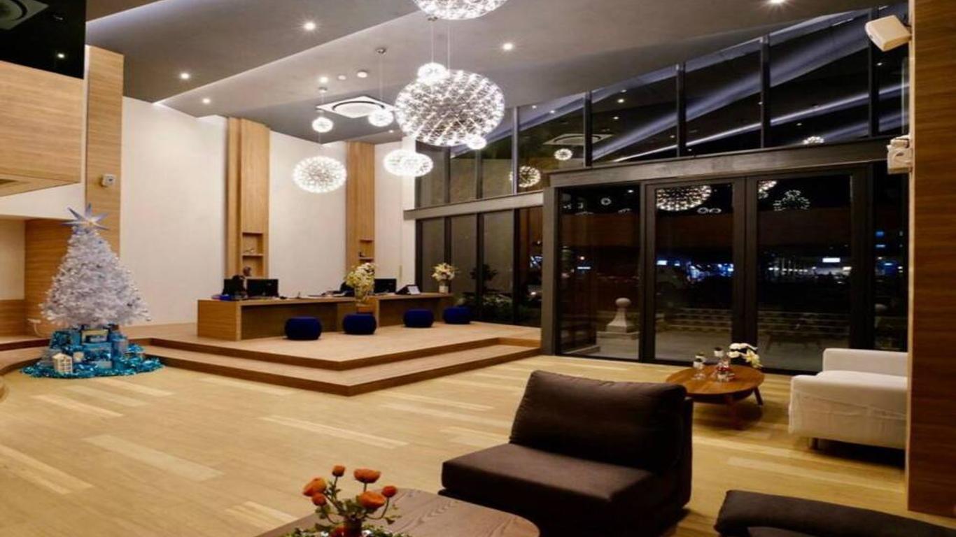 Canalis Suvarnabhumi Airport Hotel