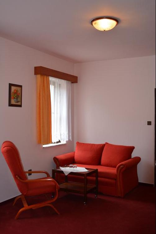 Hotel Koruna - Karlštejn