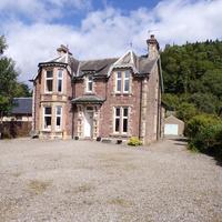 Dunmor House - Charming Victorian Period Property