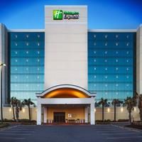 Holiday Inn Express Hotel & Suites Va Beach Oceanfront, An IHG Hotel