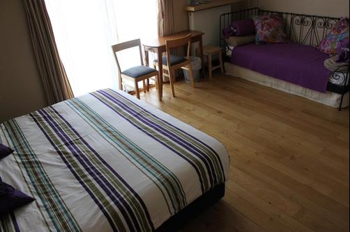 B&B Lomolen - Aalter - Bedroom