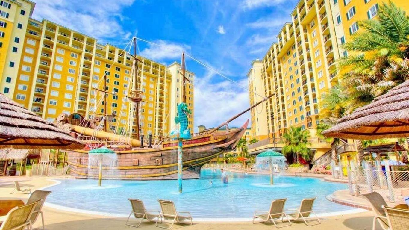 Cozy 2BR Condo Resort Spa with Pirate Pool