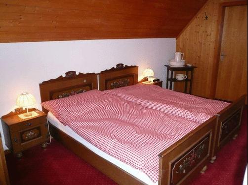 Gasthaus Tübli Gersau - Gersau - Bed