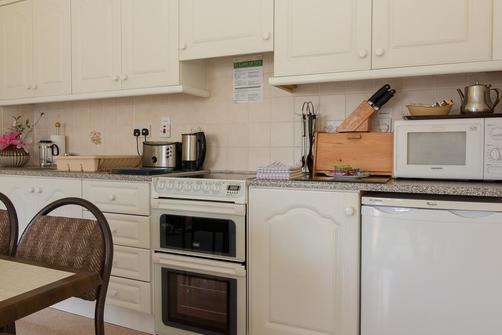 Killarney Self-Catering - Haven Suites - Killarney