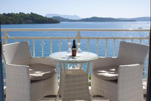 Hotel Nydri Beach - Nikiana