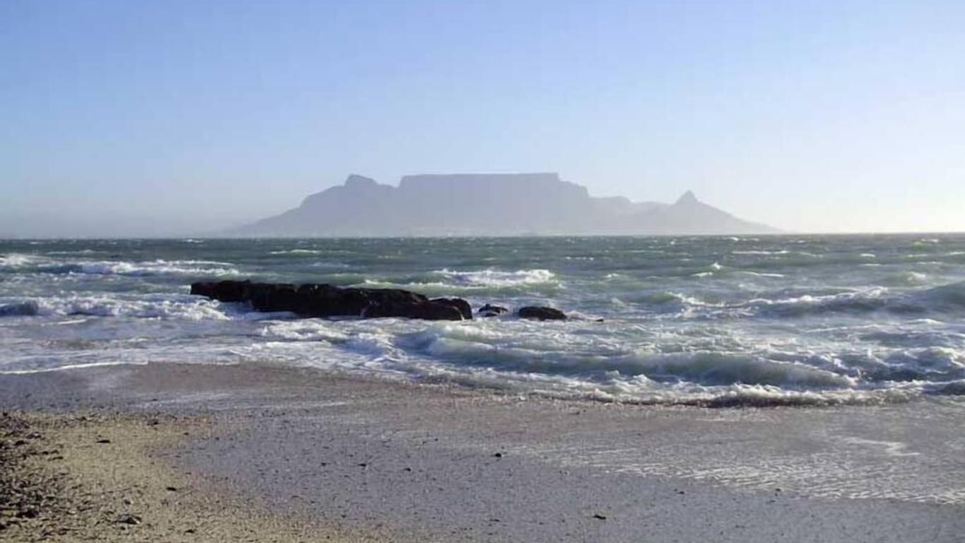 Cape Town Sea More - Express Tours and Guesthouse