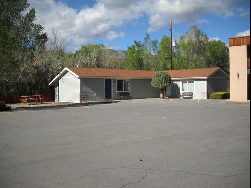 Salida Inn & Monarch Suites - Salida - Building