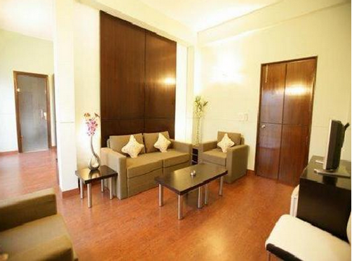 Crossroads Oakwood - Gurgaon