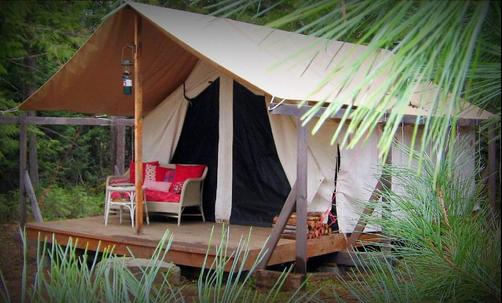 Huckleberry Tent and Breakfast North Idaho - Clark Fork