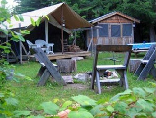 Huckleberry Tent and Breakfast North Idaho - Clark Fork