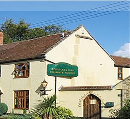 The Half Moon Inn & Country Lodge - Yeovil