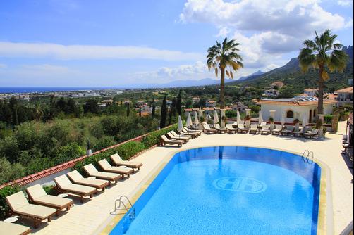 The Hideaway Club - Kyrenia